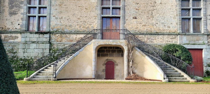 escalier restaure chateau 2025 3